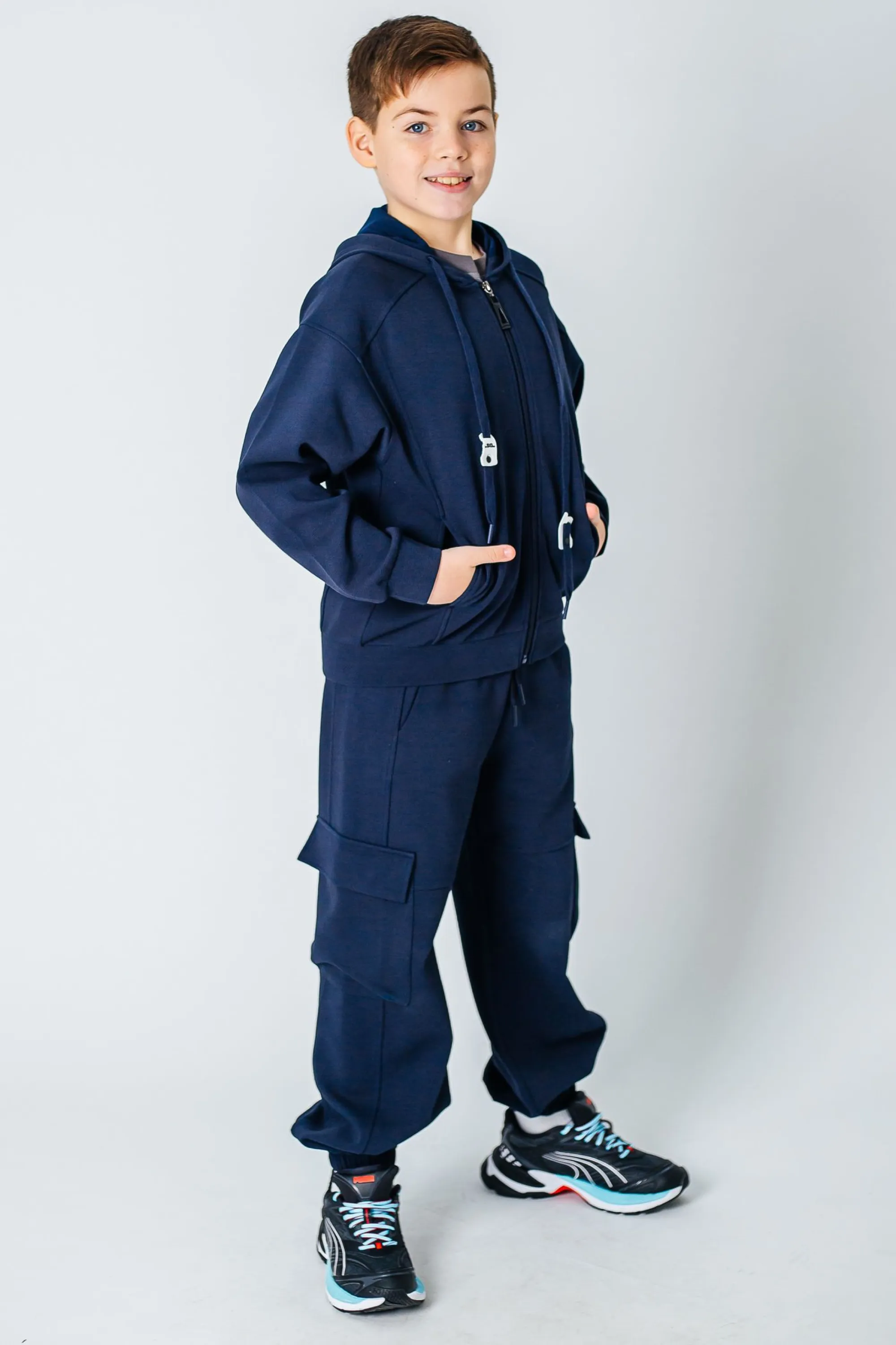 DELORAS Спортивный костюм 71583YAB оптом